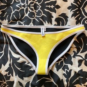 Hoaka swimwear bottoms